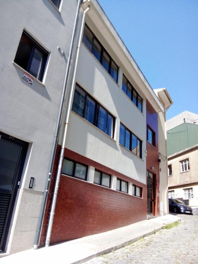 City Drops Hostel Batalhaprivate Room Porto Exterior photo