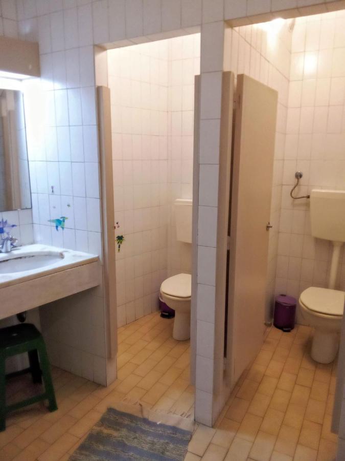 City Drops Hostel Batalhaprivate Room Porto Exterior photo
